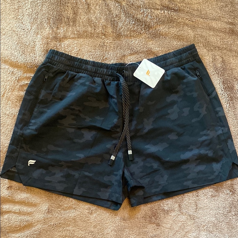 Fabletics One Short 3” Black Camo Women’s Shorts
